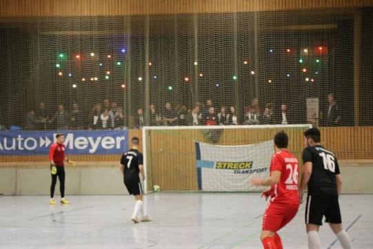 Corona kickt Endinger Hallenturnier ins Aus