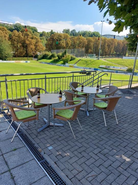 Neue Terrassenmöbel für unser Vereinsheim im Erle